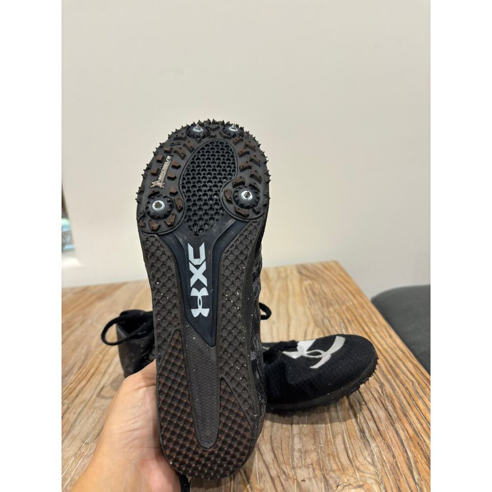 Under Armour Charged Bandit XC Spike track running shoes Size 7.5 Black White - Picture 4 of 8